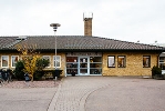 Entré till barnavårdscentralen Sjöcrona