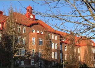 Bild på Klockhuset, entré 7, Hallands sjukhus Halmstad