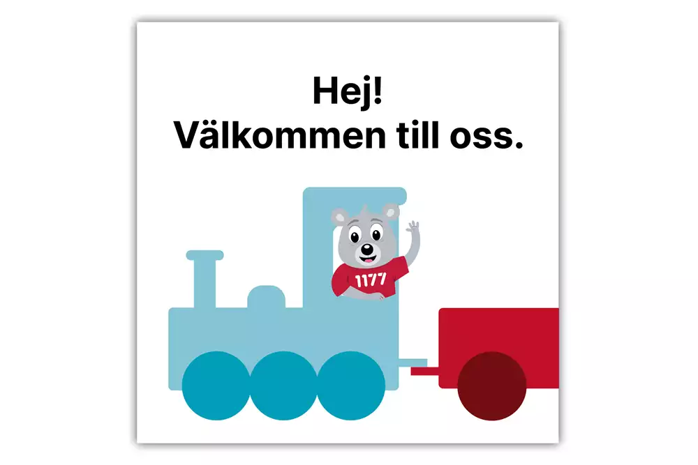 Illustration av nallen Tryggve som sitter och vinkar i ett tåg. En text säger Hej! Välkommen till oss.