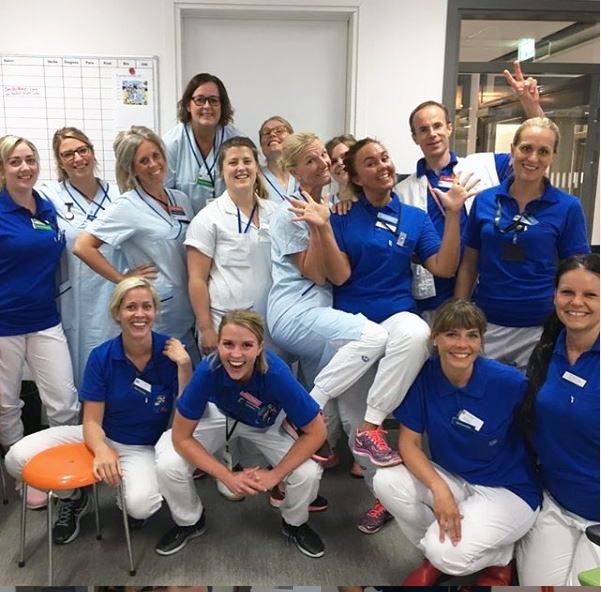 vårdpersonal i grupp